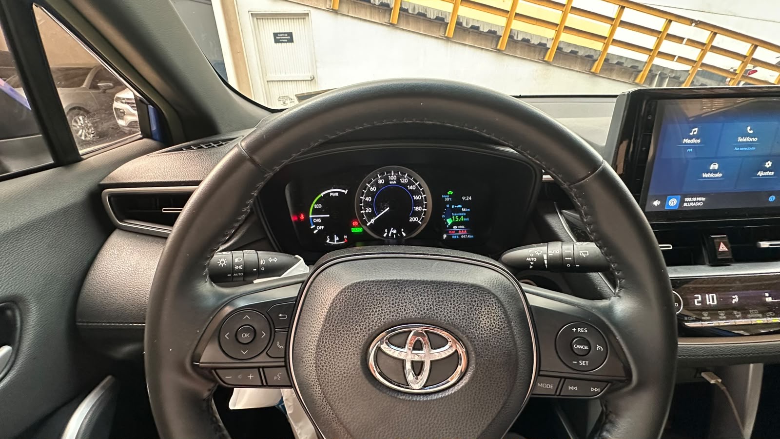 Toyota Corolla Cross 2023 — foto 1