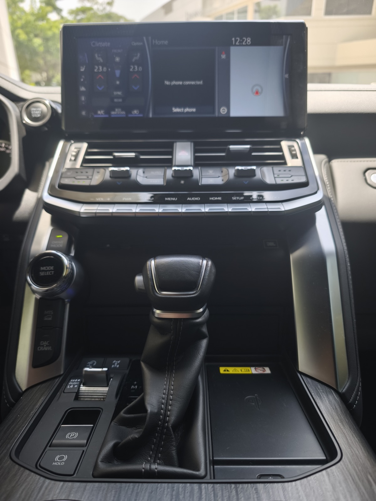 Toyota Land Cruiser LC300 Gasolina 2023 — foto 5