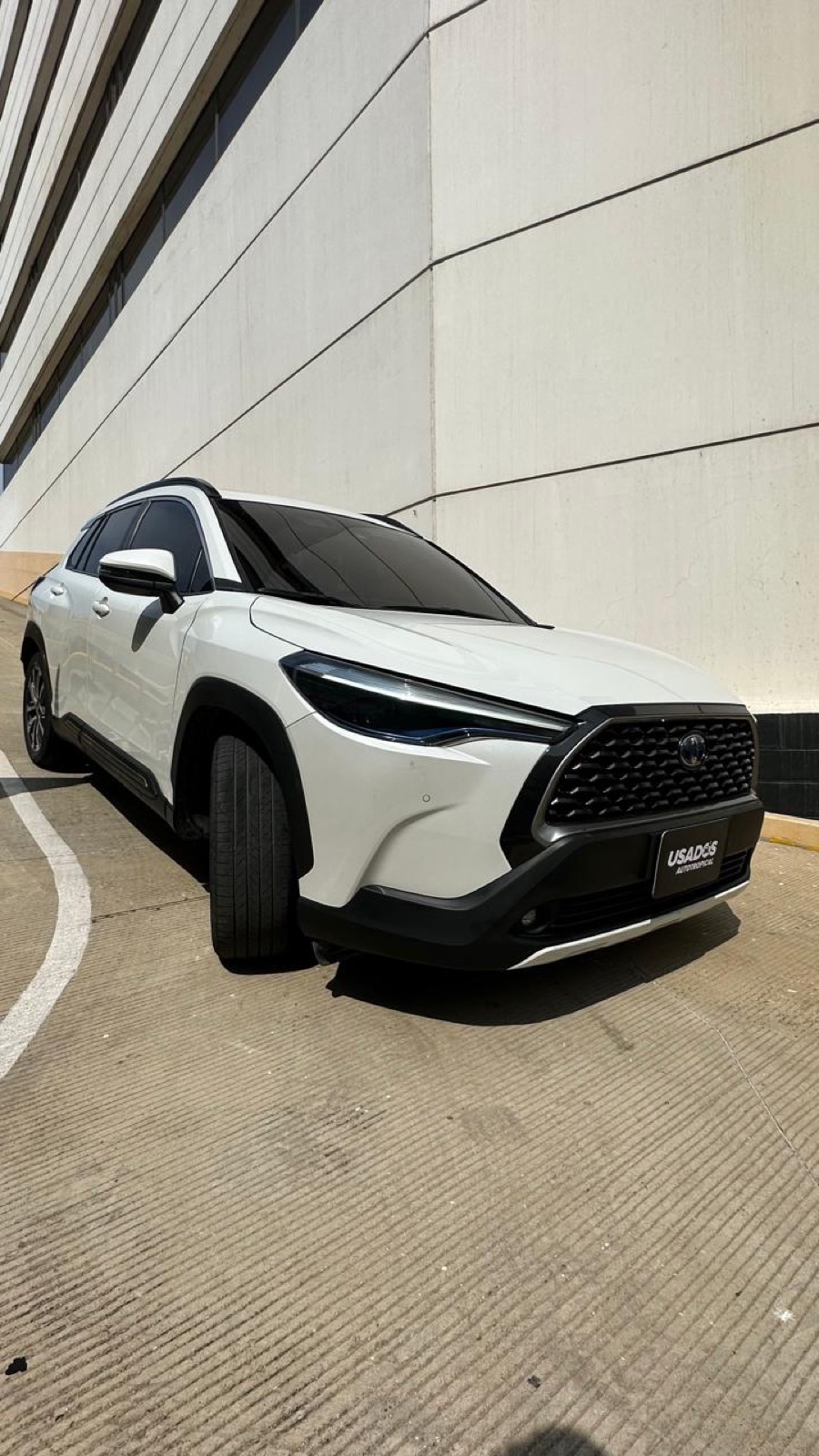 Toyota Corolla Cross 2023 — foto 2