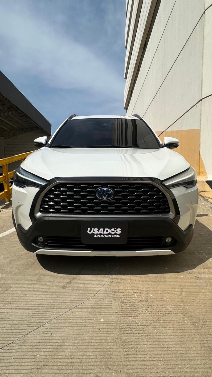 Toyota Corolla Cross 2023 — foto 1