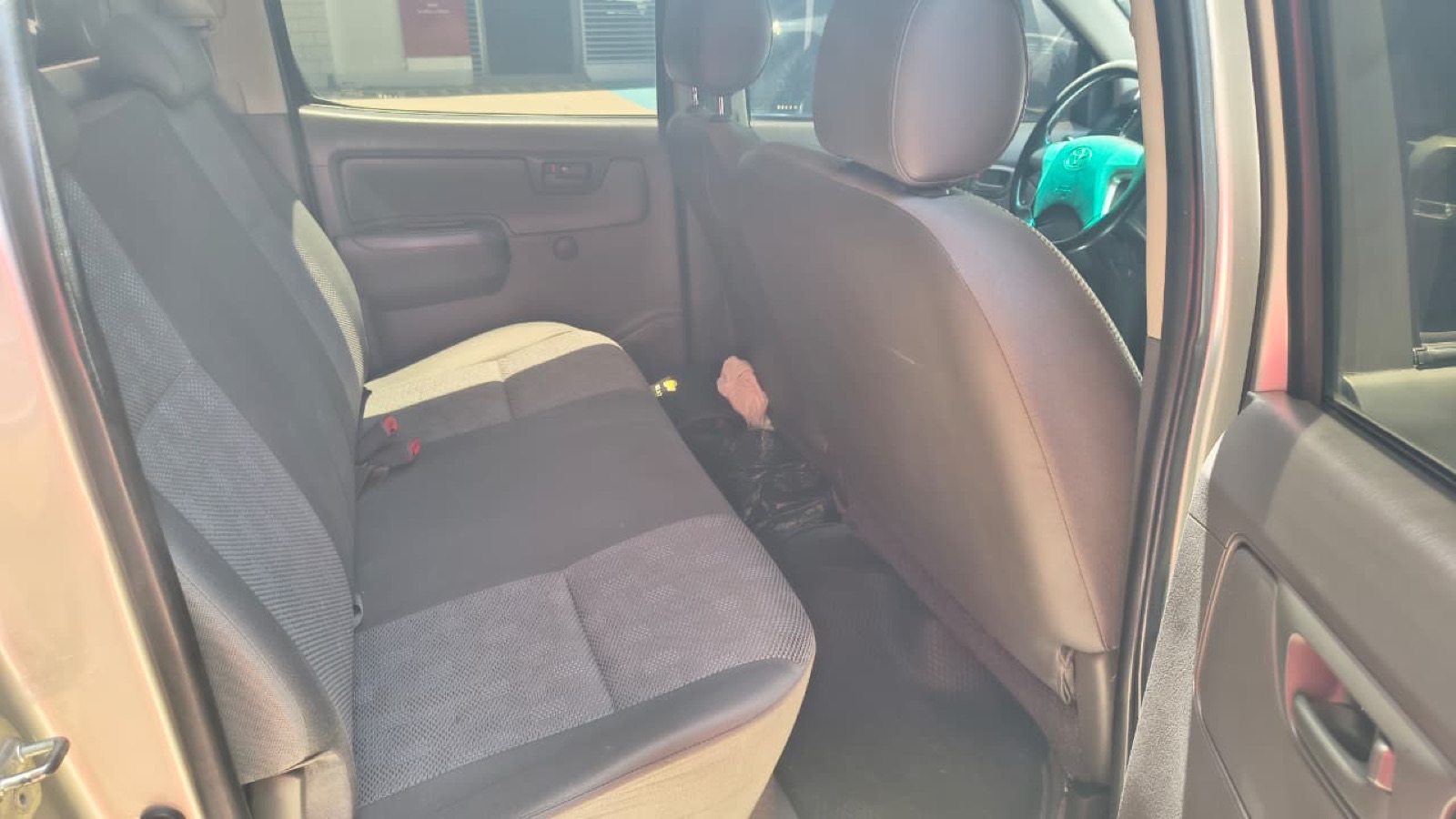 Toyota Hilux Mec 2016 — foto 3