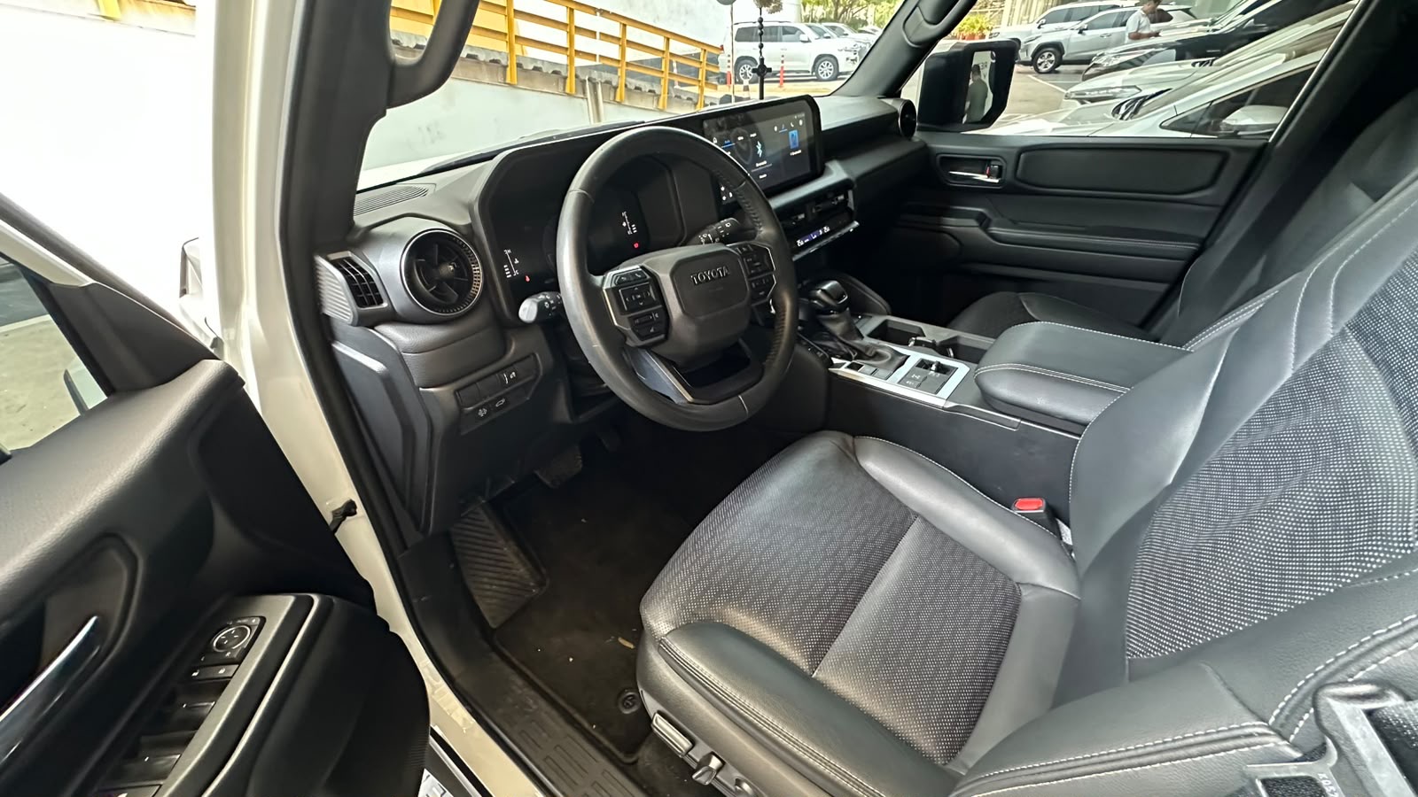 Toyota Prado TXL 2025 — foto 4